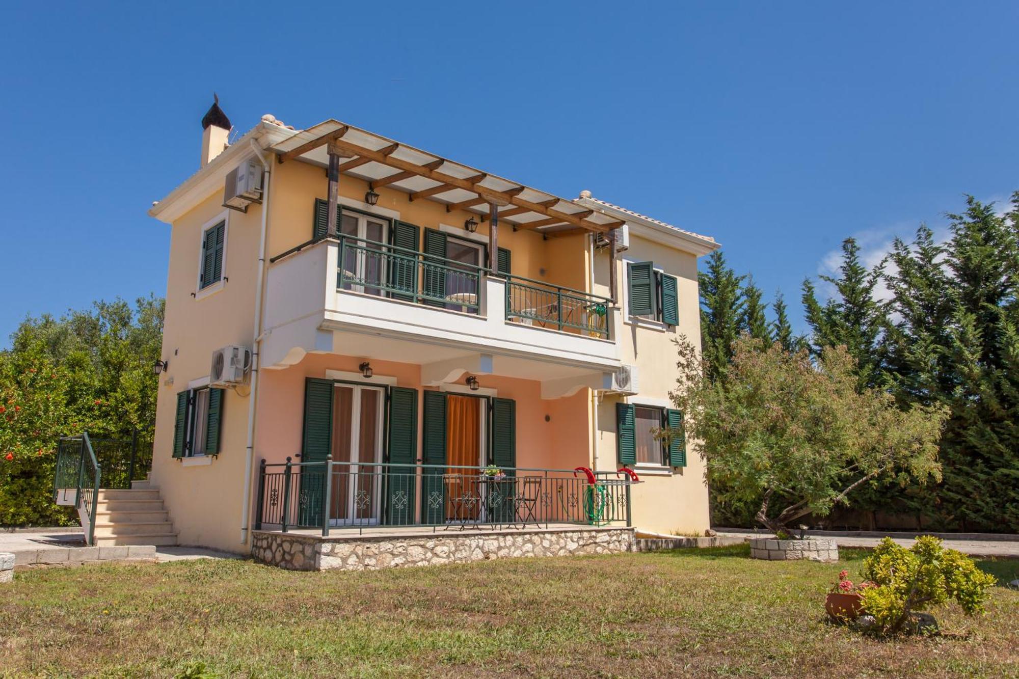 Cozy Apartments In City'S Suburbs Lefkada City Luaran gambar